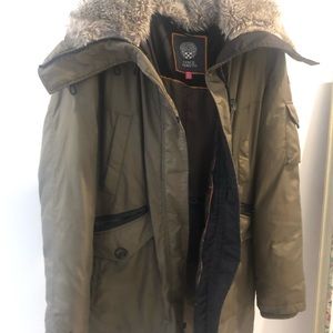 Vince Camuto utility puffer jacket Size M